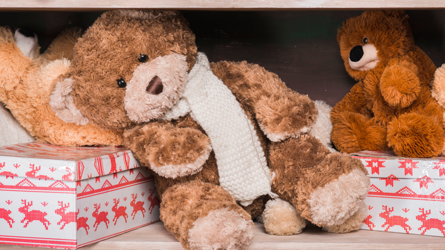 Childrenswear, Gifts & Toys
